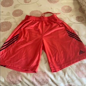 Men’s Sz L red adidas shorts.  Side pockets.
